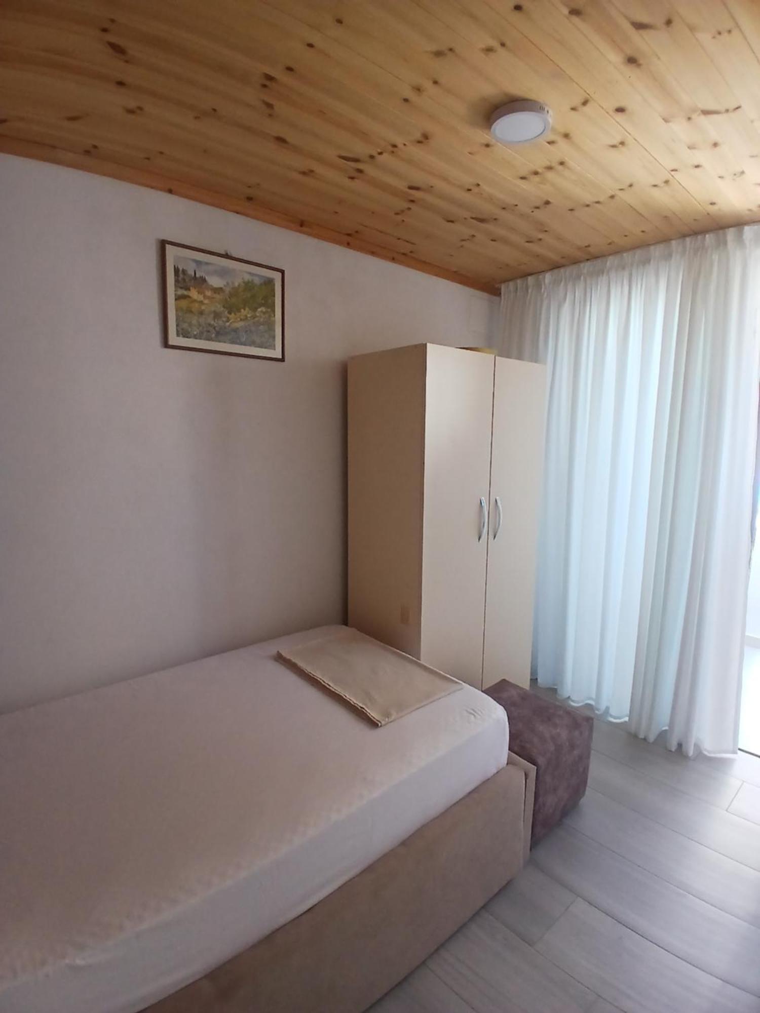 Vila Francesko Εξαμίλιο Εξωτερικό φωτογραφία